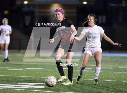 Thumbnail 3 in Oakton @ Yorktown photogallery.
