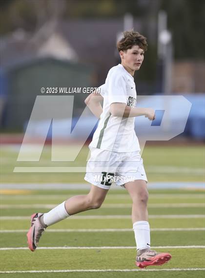 Thumbnail 2 in De La Salle @ Foothill photogallery.