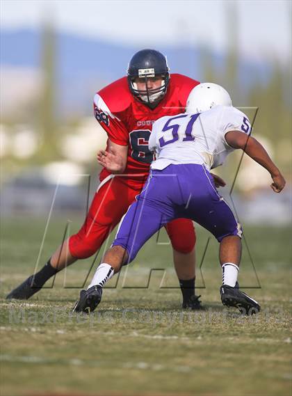 Thumbnail 3 in Sabino @ Sahuaro photogallery.