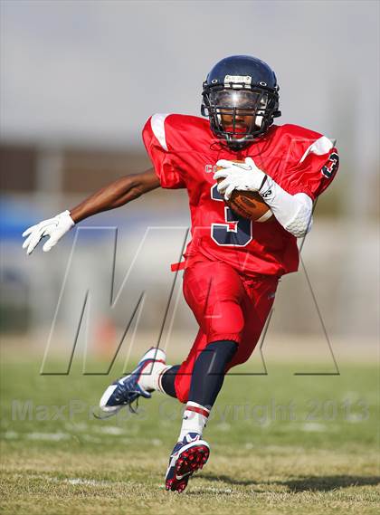 Thumbnail 1 in Sabino @ Sahuaro photogallery.