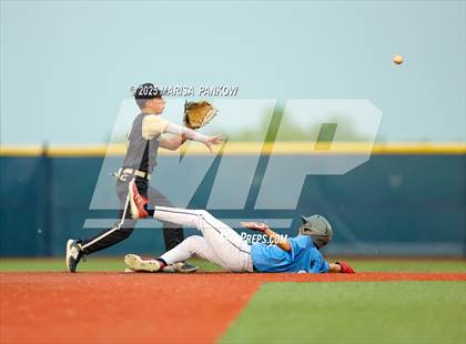 Thumbnail 2 in Bishop Grimes vs Notre Dame (NYSPHSAA Class C Section 3 Sectional Final) photogallery.