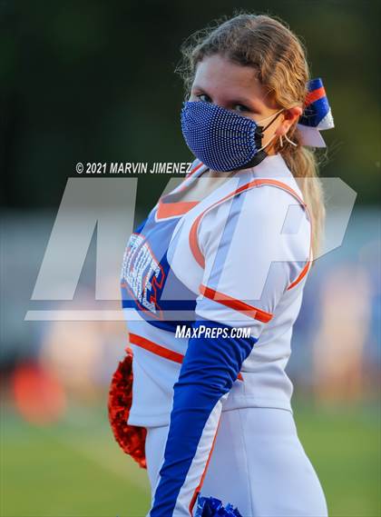 Thumbnail 1 in Oaks Christian vs Westlake photogallery.
