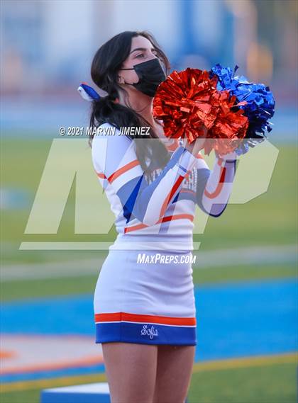Thumbnail 2 in Oaks Christian vs Westlake photogallery.