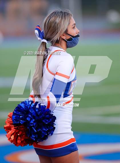 Thumbnail 2 in Oaks Christian vs Westlake photogallery.