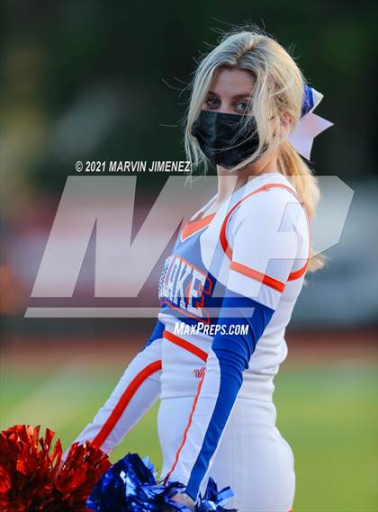 Thumbnail 3 in Oaks Christian vs Westlake photogallery.