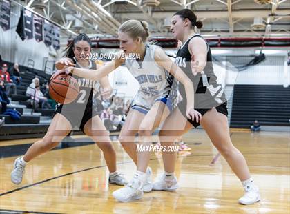 Thumbnail 3 in Warren Hills Regional @ Bridgewater-Raritan photogallery.