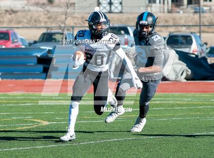 Thumbnail 2 in Pueblo South vs. Vista Ridge (4A Round 2) photogallery.