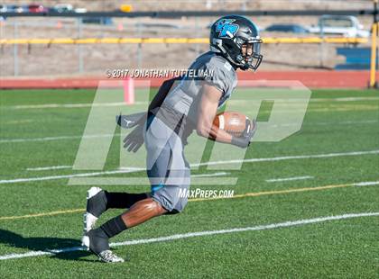 Thumbnail 2 in Pueblo South vs. Vista Ridge (4A Round 2) photogallery.