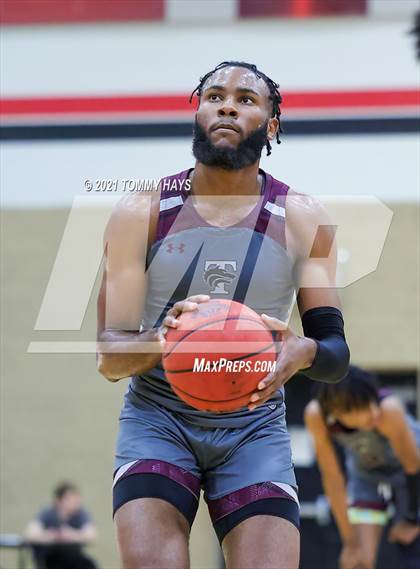 Thumbnail 3 in Mansfield Timberview vs. Pearce (Whataburger Tournament) photogallery.