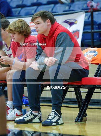 Thumbnail 2 in Mansfield Timberview vs. Pearce (Whataburger Tournament) photogallery.