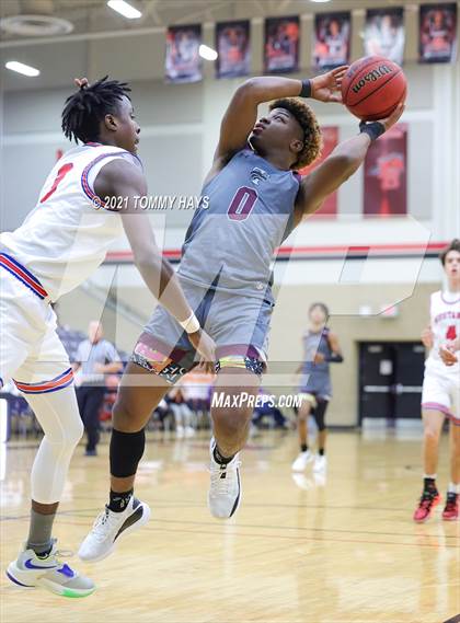 Thumbnail 3 in Mansfield Timberview vs. Pearce (Whataburger Tournament) photogallery.