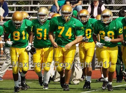 Thumbnail 2 in Xaverian @ Holy Cross photogallery.
