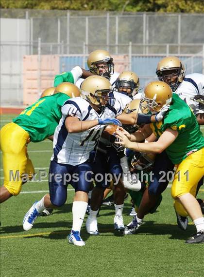 Thumbnail 2 in Xaverian @ Holy Cross photogallery.