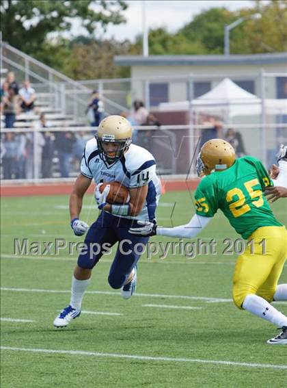 Thumbnail 1 in Xaverian @ Holy Cross photogallery.