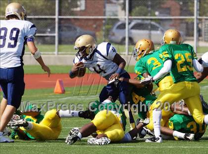 Thumbnail 2 in Xaverian @ Holy Cross photogallery.