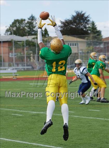 Thumbnail 1 in Xaverian @ Holy Cross photogallery.