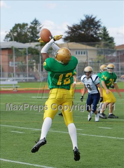 Thumbnail 2 in Xaverian @ Holy Cross photogallery.