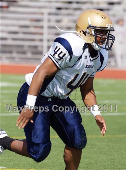 Thumbnail 1 in Xaverian @ Holy Cross photogallery.