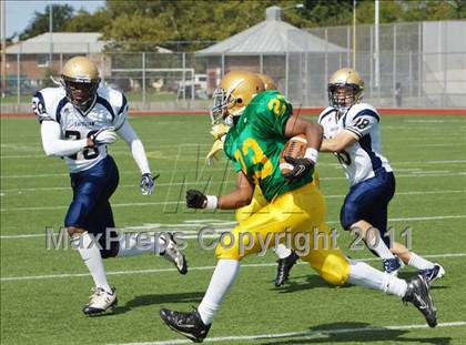 Thumbnail 1 in Xaverian @ Holy Cross photogallery.