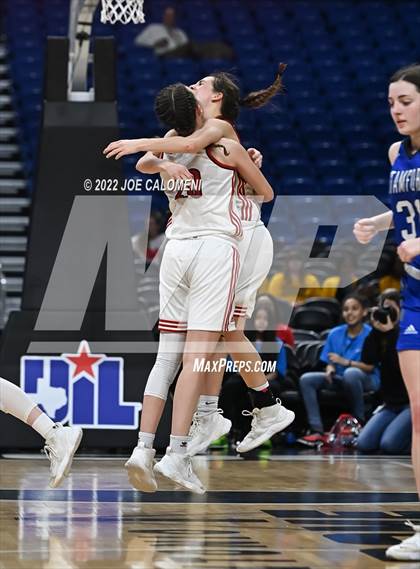 Thumbnail 3 in Gruver vs Stamford (UIL 2A State Final) photogallery.