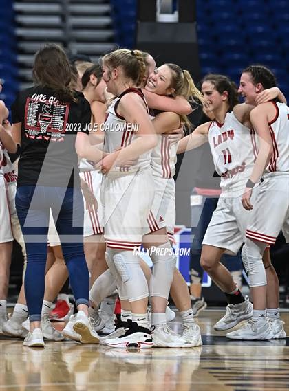 Thumbnail 2 in Gruver vs Stamford (UIL 2A State Final) photogallery.