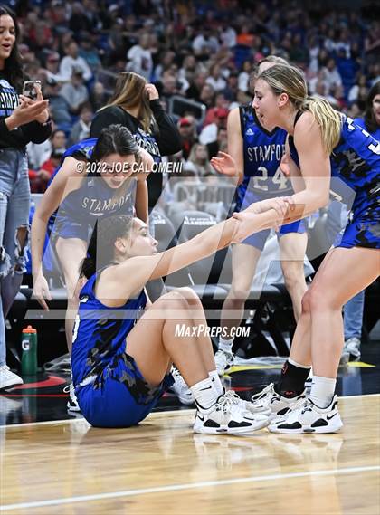 Thumbnail 1 in Gruver vs Stamford (UIL 2A State Final) photogallery.
