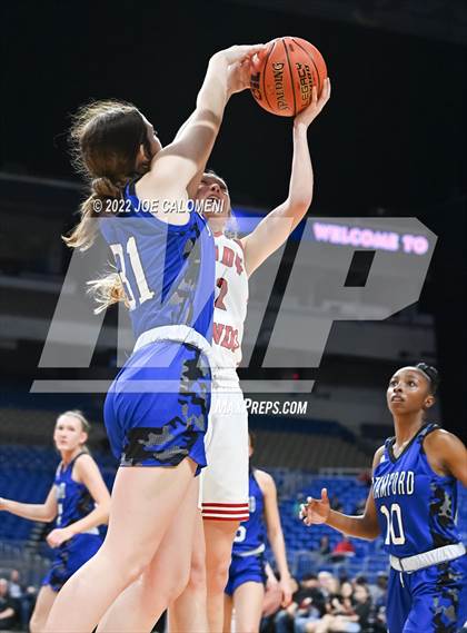 Thumbnail 3 in Gruver vs Stamford (UIL 2A State Final) photogallery.