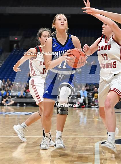 Thumbnail 2 in Gruver vs Stamford (UIL 2A State Final) photogallery.