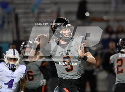 Thumbnail 1 in Huntington Beach vs Western (CIF SS Division 5 Round 1) photogallery.