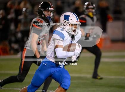 Thumbnail 3 in Huntington Beach vs Western (CIF SS Division 5 Round 1) photogallery.