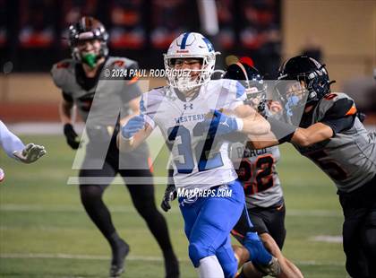 Thumbnail 2 in Huntington Beach vs Western (CIF SS Division 5 Round 1) photogallery.