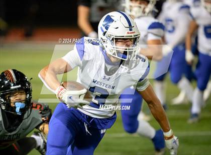 Thumbnail 2 in Huntington Beach vs Western (CIF SS Division 5 Round 1) photogallery.
