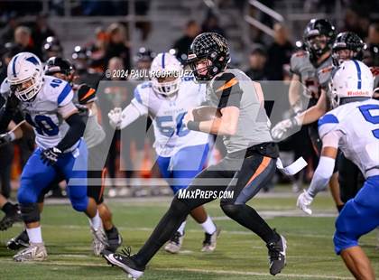 Thumbnail 3 in Huntington Beach vs Western (CIF SS Division 5 Round 1) photogallery.