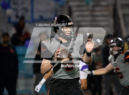 Thumbnail 3 in Huntington Beach vs Western (CIF SS Division 5 Round 1) photogallery.