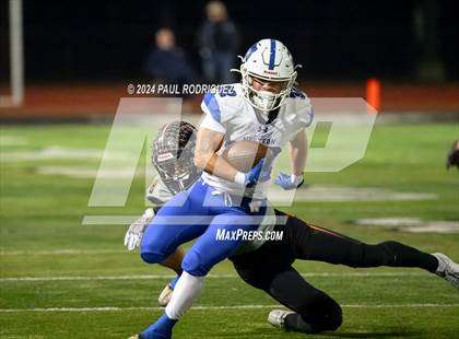 Thumbnail 3 in Huntington Beach vs Western (CIF SS Division 5 Round 1) photogallery.
