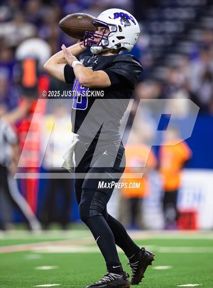 Thumbnail 2 in Brownsburg vs Westfield (IHSAA 6A Final) photogallery.