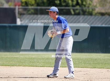 Thumbnail 3 in Clovis @ Hoover photogallery.