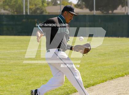 Thumbnail 3 in Clovis @ Hoover photogallery.