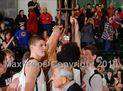Thumbnail 1 in Ferndale vs. Arcata (Dick Nicali Tournament) photogallery.