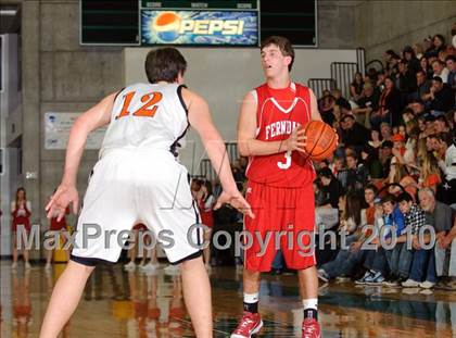 Thumbnail 3 in Ferndale vs. Arcata (Dick Nicali Tournament) photogallery.