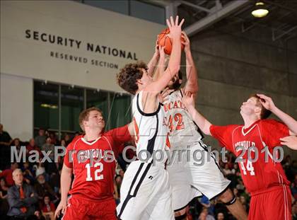 Thumbnail 1 in Ferndale vs. Arcata (Dick Nicali Tournament) photogallery.