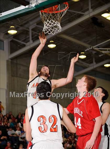 Thumbnail 1 in Ferndale vs. Arcata (Dick Nicali Tournament) photogallery.