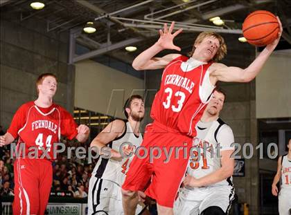 Thumbnail 3 in Ferndale vs. Arcata (Dick Nicali Tournament) photogallery.