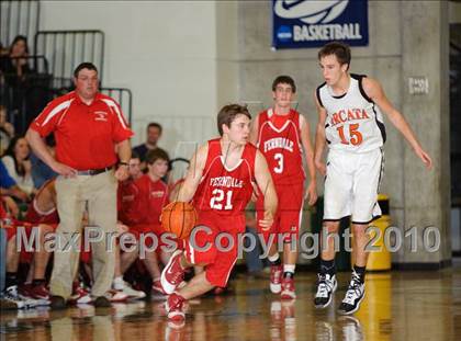 Thumbnail 2 in Ferndale vs. Arcata (Dick Nicali Tournament) photogallery.