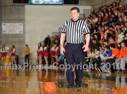 Thumbnail 3 in Ferndale vs. Arcata (Dick Nicali Tournament) photogallery.