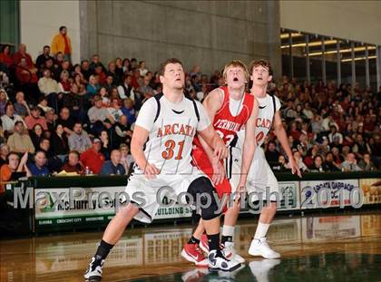 Thumbnail 2 in Ferndale vs. Arcata (Dick Nicali Tournament) photogallery.