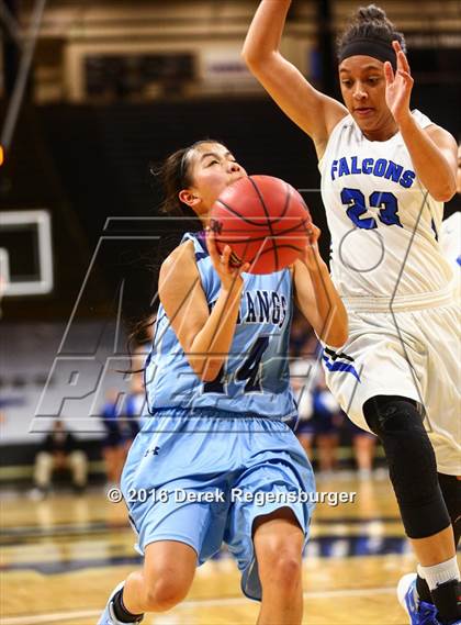 Thumbnail 2 in Highlands Ranch vs Ralston Valley (CHSAA 5A Semifinal) photogallery.