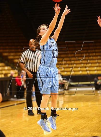 Thumbnail 2 in Highlands Ranch vs Ralston Valley (CHSAA 5A Semifinal) photogallery.