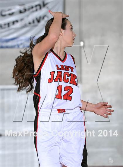 Thumbnail 3 in Mercy vs. Westwood (CIF NS D6 Final) photogallery.