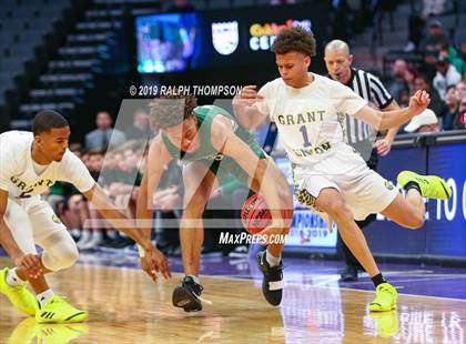 Thumbnail 2 in St. Mary's vs. Grant (SJS D2 Final) photogallery.